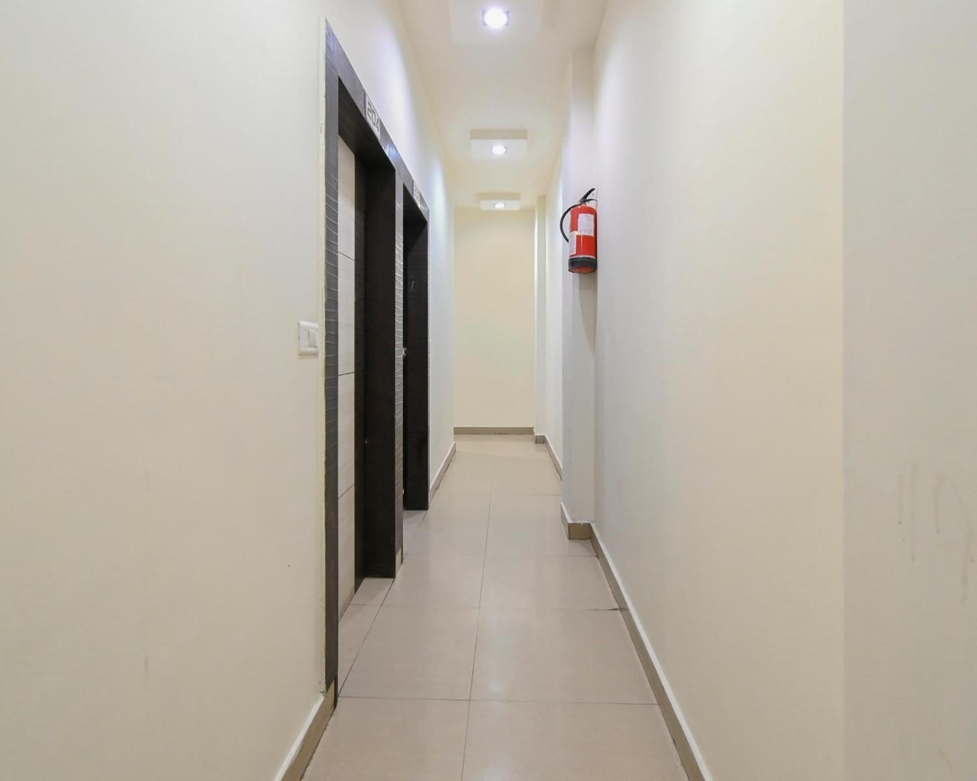 Hotel O Co Hotel Hisar Bagian luar foto